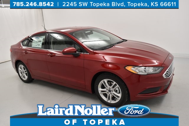 New 2018 Ford Fusion SE 4D Sedan in Topeka #XH2519 | Laird ...
