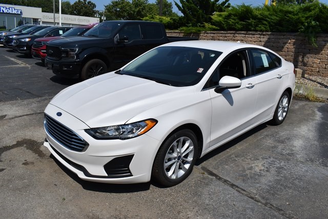 New 2020 Ford Fusion Hybrid SE 4D Sedan in Topeka #20C2876 | Laird ...