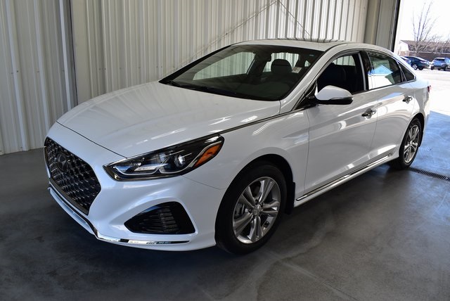 New 2019 Hyundai Sonata Sport 4d Sedan In Topeka 19h1149 Laird New 2019 Hyundai Sonata Sport