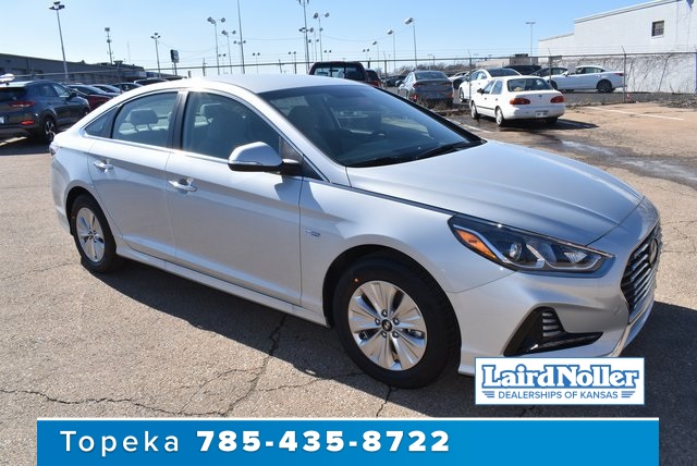New 2019 Hyundai Sonata Hybrid Se 4d Sedan In Topeka Yj3309 Laird New 2019 Hyundai Sonata Hybrid Se